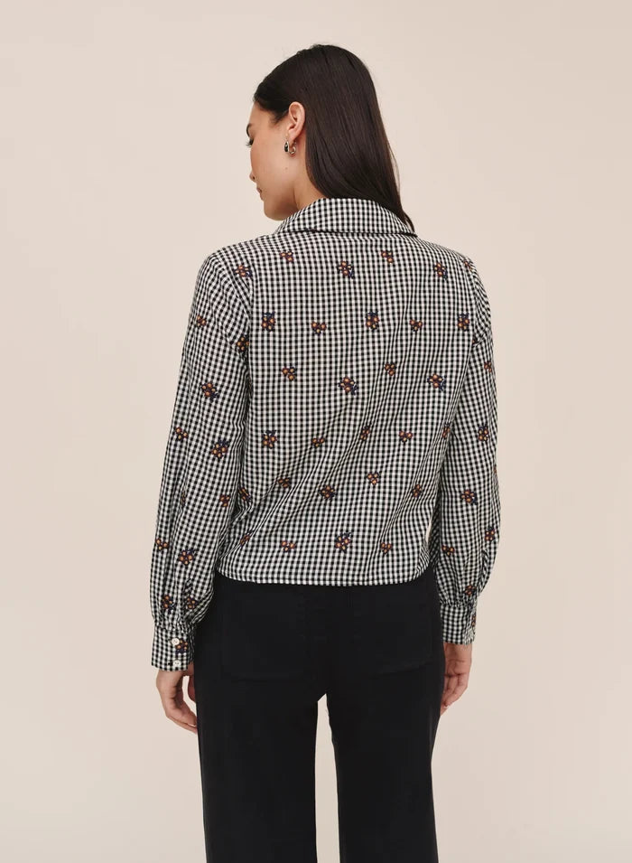 BELLA DAHL LONG SLEEVE CROP BUTTON DOWN SHIRT - MICRO FLORAL GINGHAM