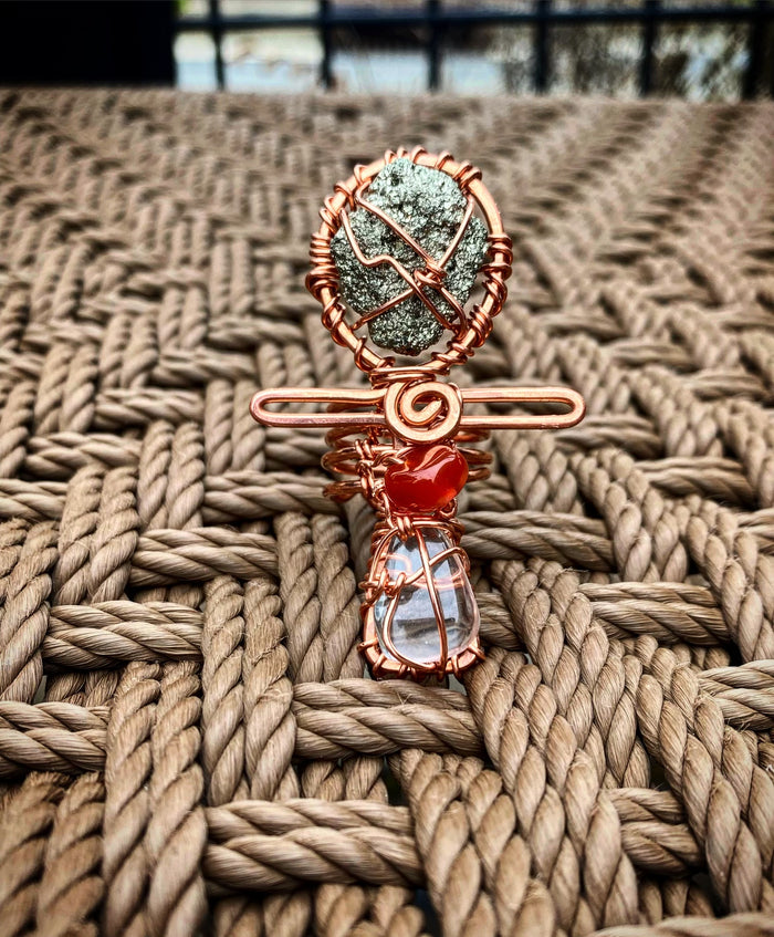 COPPER+PYRITE+  CARNELIAN +CLEAR QUARTZ ANKH RING