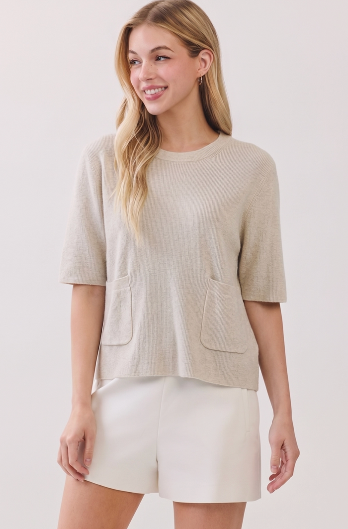 CREW NECK SWEATER WITH FRONT POCKETS