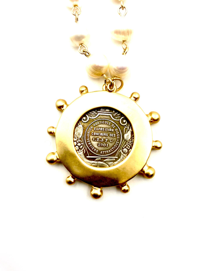 FRENCHY NECKLACE - PEARL ROSARY