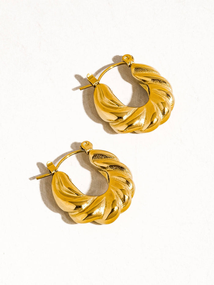 KIMBERLY BRAIDED HOOP EARRING