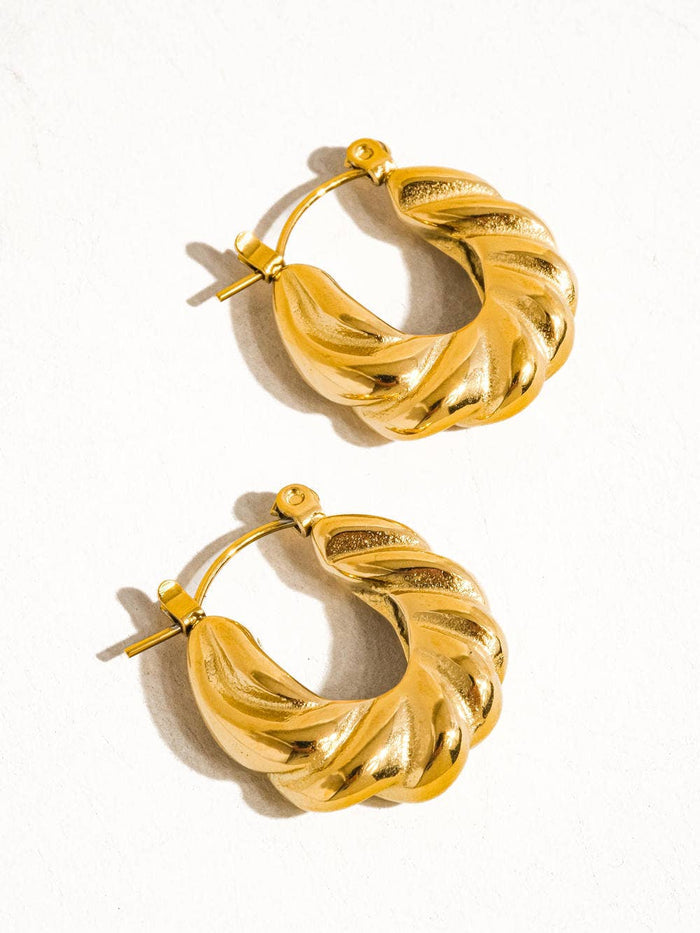 KIMBERLY BRAIDED HOOP EARRING