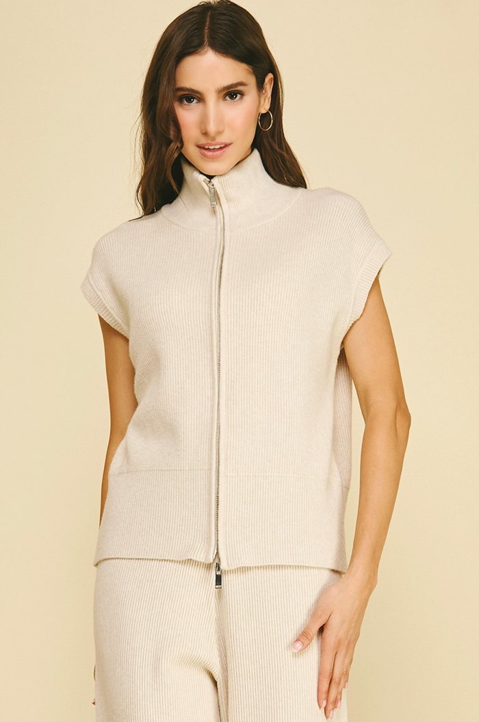 MOCK NECK ZIP-UP SWEATER