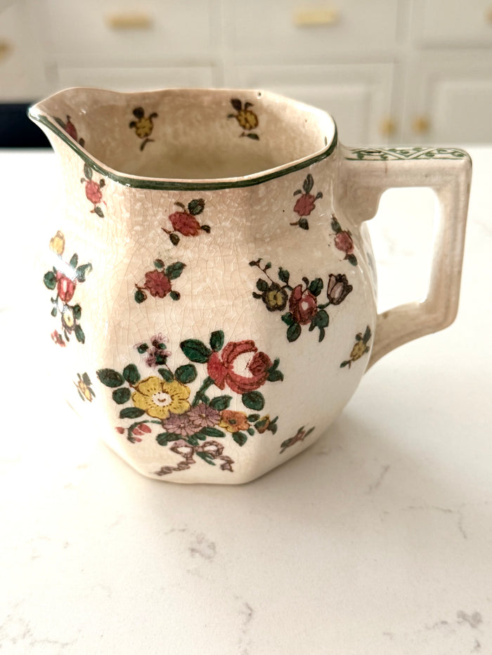 OLD LEEDS SPRAYS SMALL CREAMER