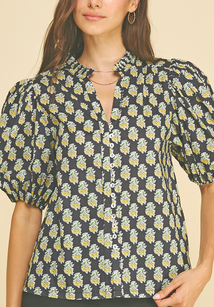 PAISLEY PRINT V-NECK TOP - YELLOW FLORAL