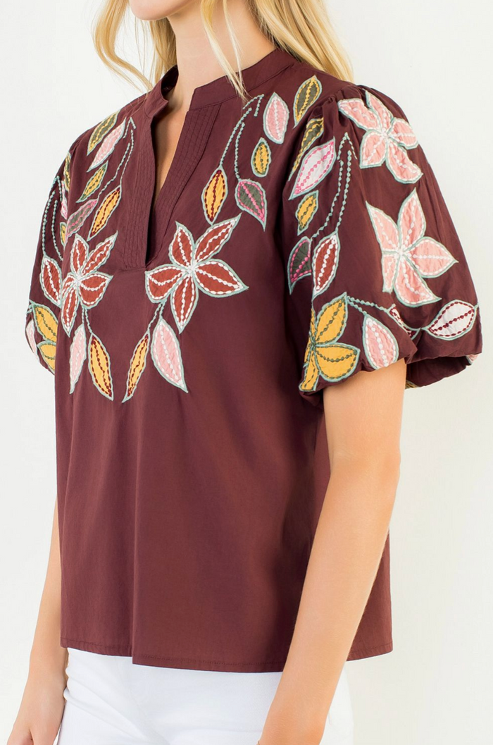 PUFF SLEEVE EMBROIDERY DETAIL