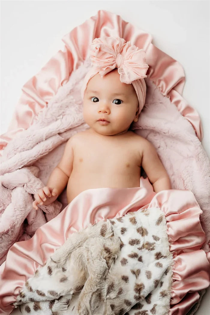ROCKIN ROYALTY BLANKET/SNOW CAT/DUSTY PINK