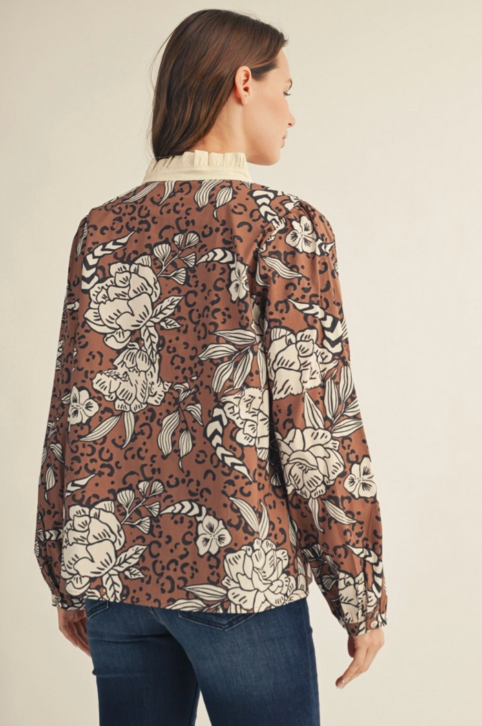 RUFFLED NECKLINE ANIMAL FLORAL PRINT TOP
