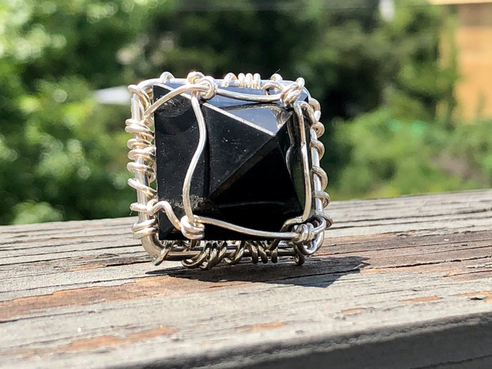 SILVER+SHUNGITE "FEARLESSNESS" PYRAMID RING