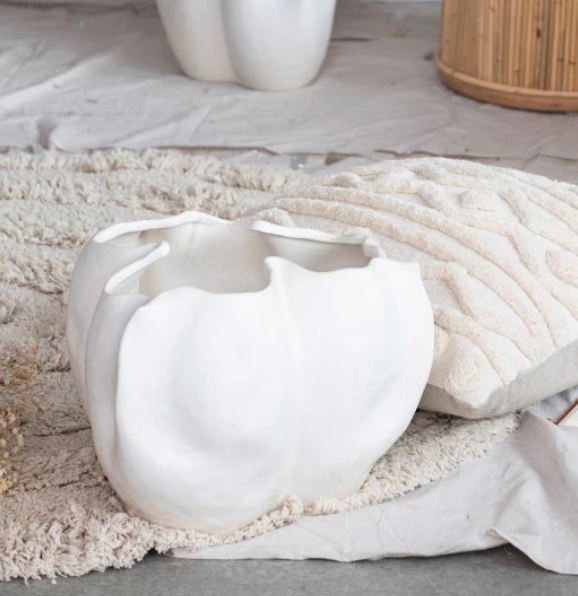 STONEWARE ORGANIC SHAPED PLANTER - MATTE CREAM COLOR - IN STORE PICK UP ONLY!