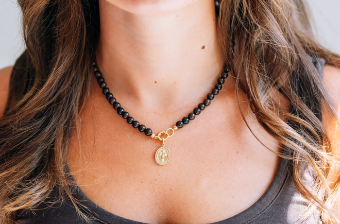 WOODLAND NECKLACE - CROSS